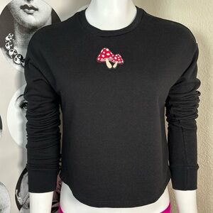 Midnight Hour Black Cropped Long Sleeve Embroidered Mushroom Patch Sweater Sz XS